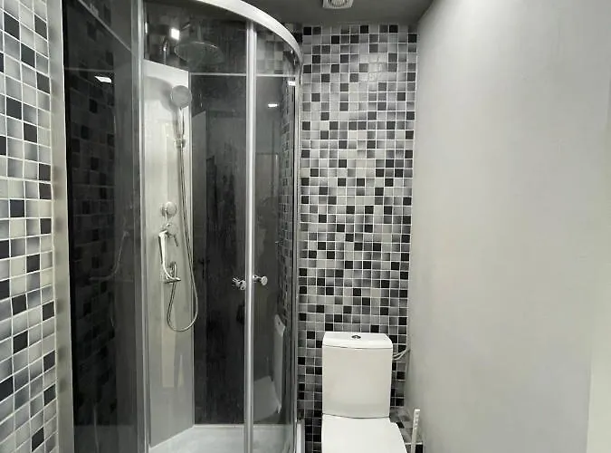 Bright: Flat With Balcony - Kitchen - Free Parking * Berlin